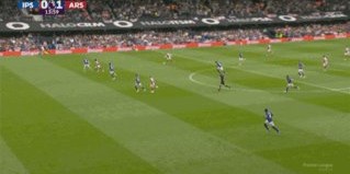 【英超】特罗萨尔梅开，阿森纳客场4比0大胜十人伊镇