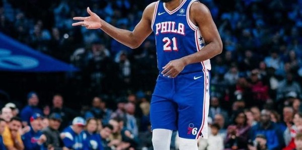 开云app登录-恩比德三双马克西36+10，杜兰特空砍36分+干扰绝杀，76人力克火箭|凯文·杜兰特|俄克拉荷马雷霆队|明尼苏达森林狼队|圣安东尼奥马刺队|泰雷塞·马克西_新浪体育_新浪新闻