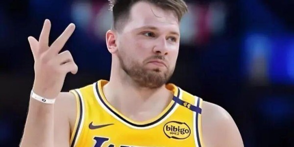 开云手机在线登陆-神级逆转！自投自抢+绝杀！湖人终于不怕了！