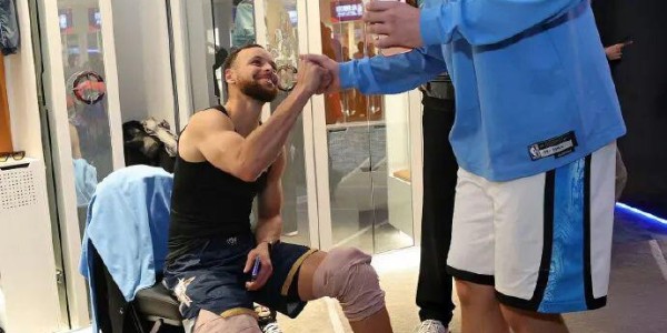 开云手机在线登陆-库里赛季报销？可能……